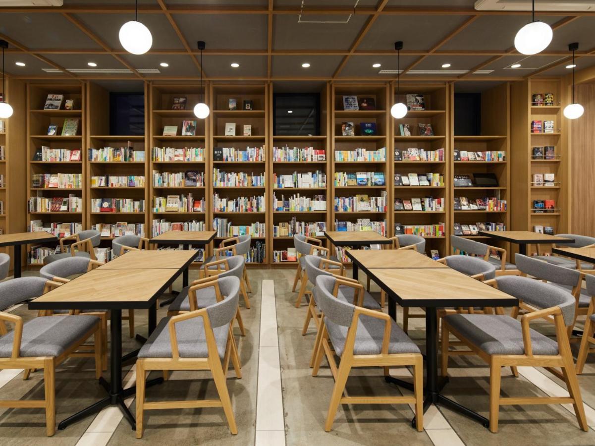 Lamp Light Books Hotel Sapporo Exterior photo